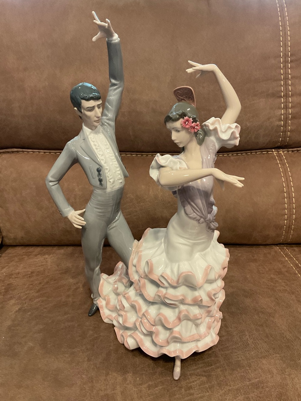 Lladró A Passionate Dance Porcelain Figurine